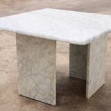 Italian Marble coffee table, timeless design from the 1970s