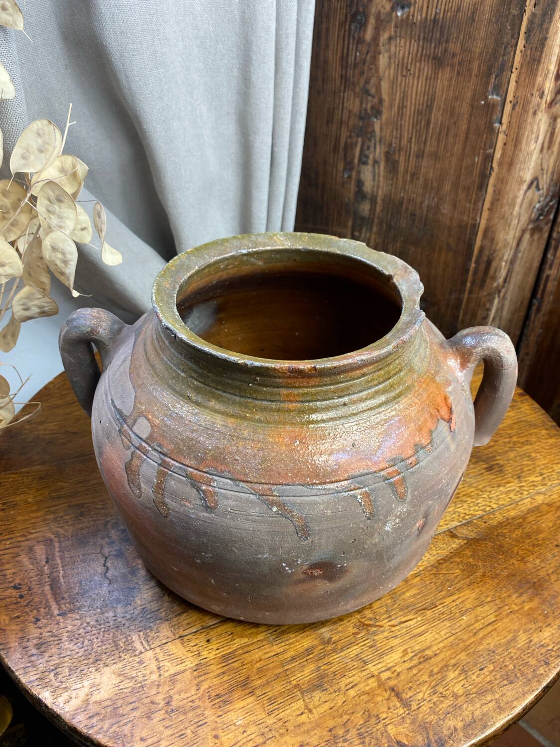 Terracotta pot