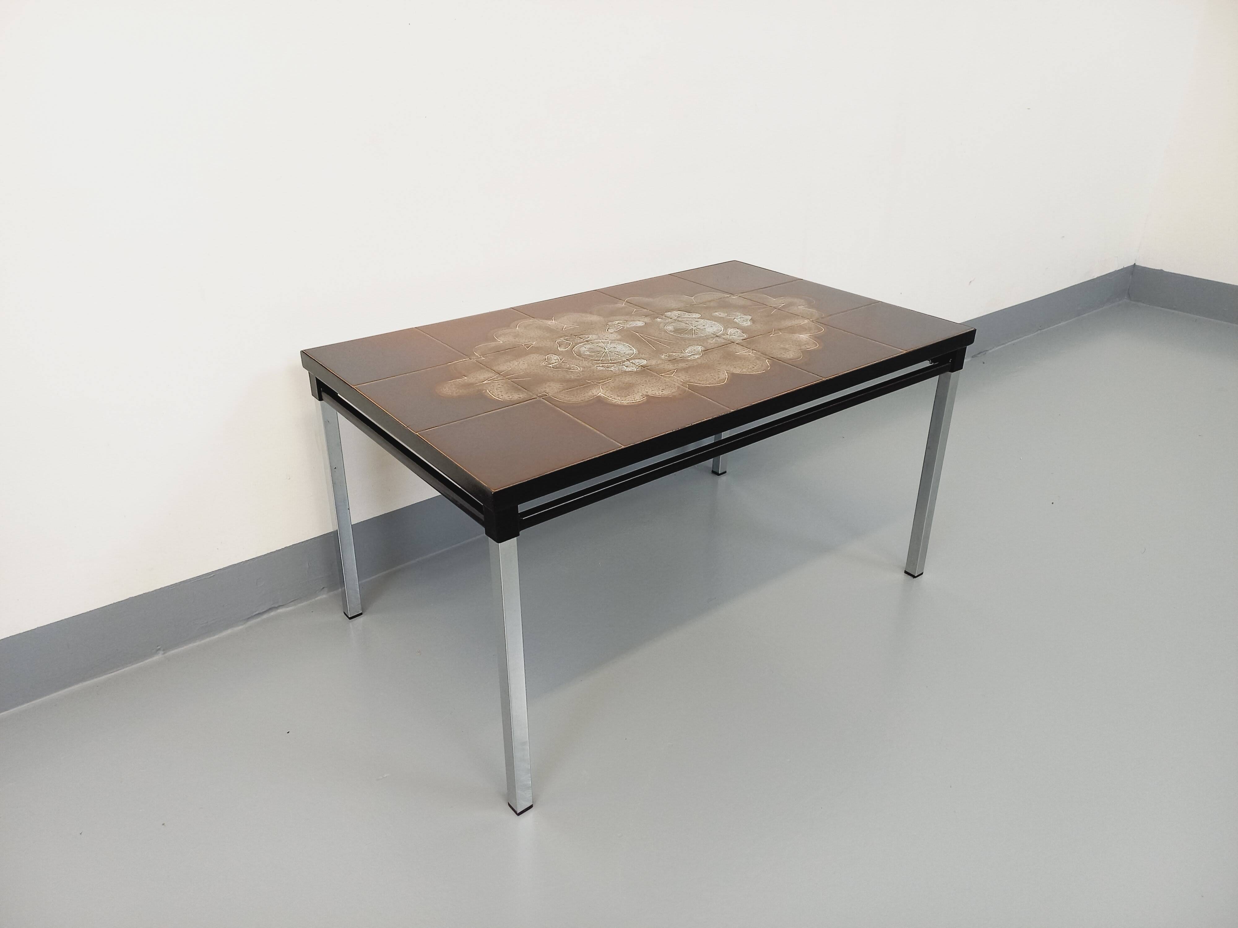 Vintage rectangular coffee table from the 60s 70s in ceramic, black metal and chrome metal