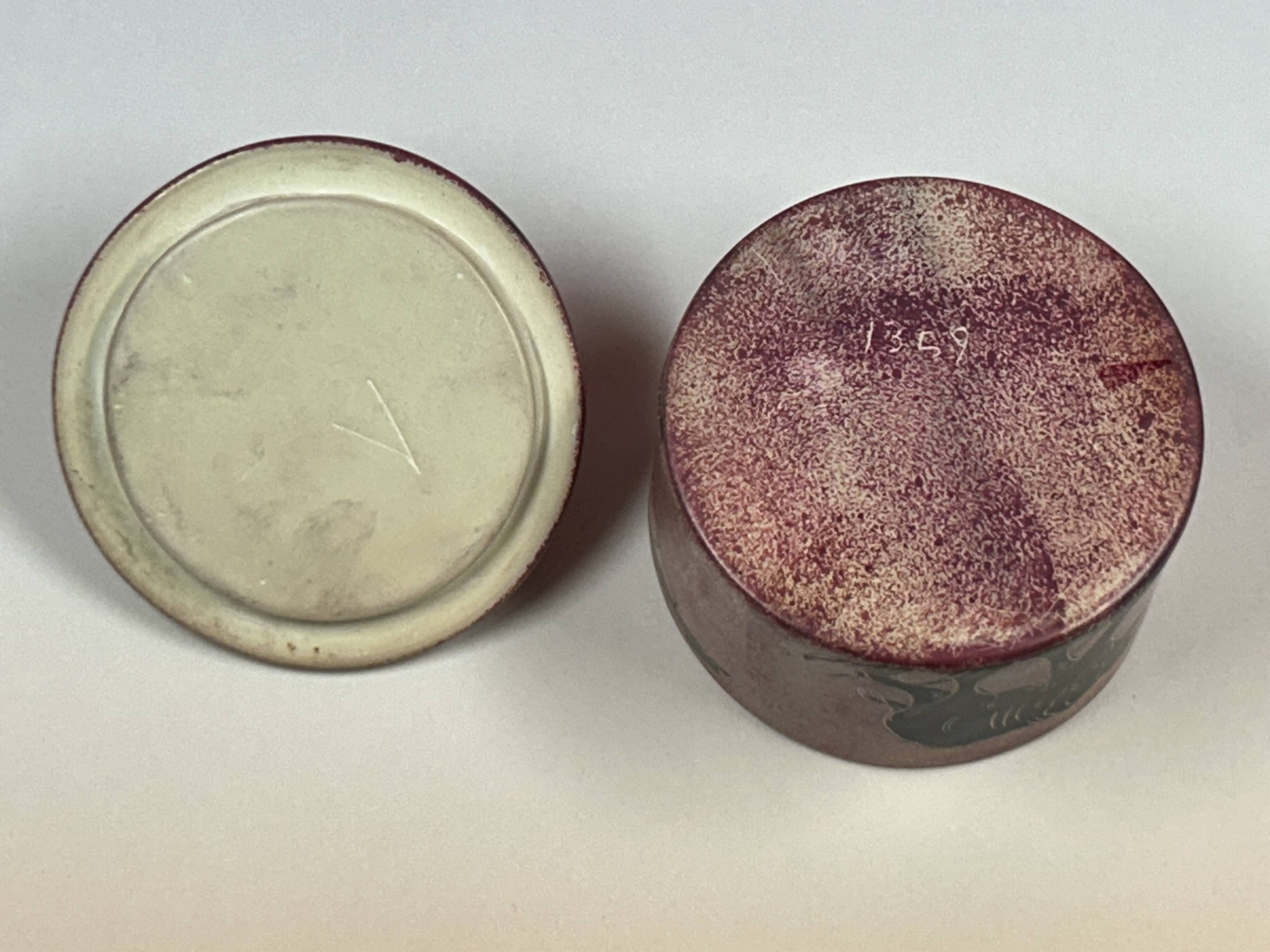 Soapstone box, trinket dish, candy dish with elephant decoration, 9.5 x 9 cm