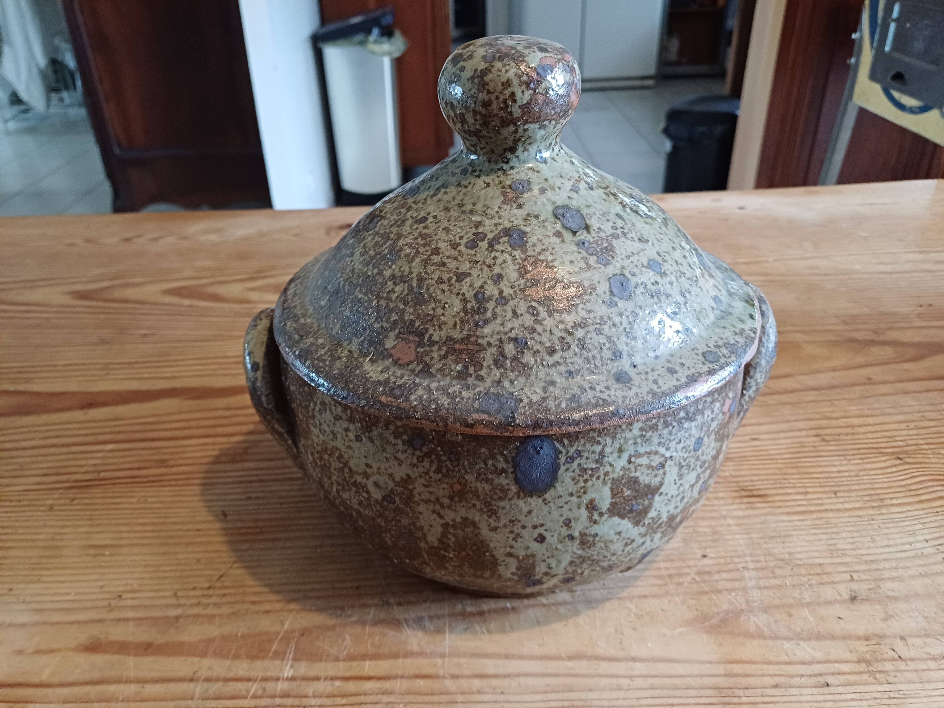 1960s Stoneware Soup Tureen or Empty Pocket
