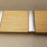 Porte manteaux mural en bois avec 3 patères rabattables dépliables en métal