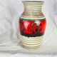Frieze vase with green and red round
