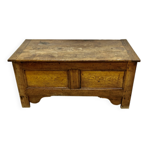 Coffre en bois naturel - bout lit