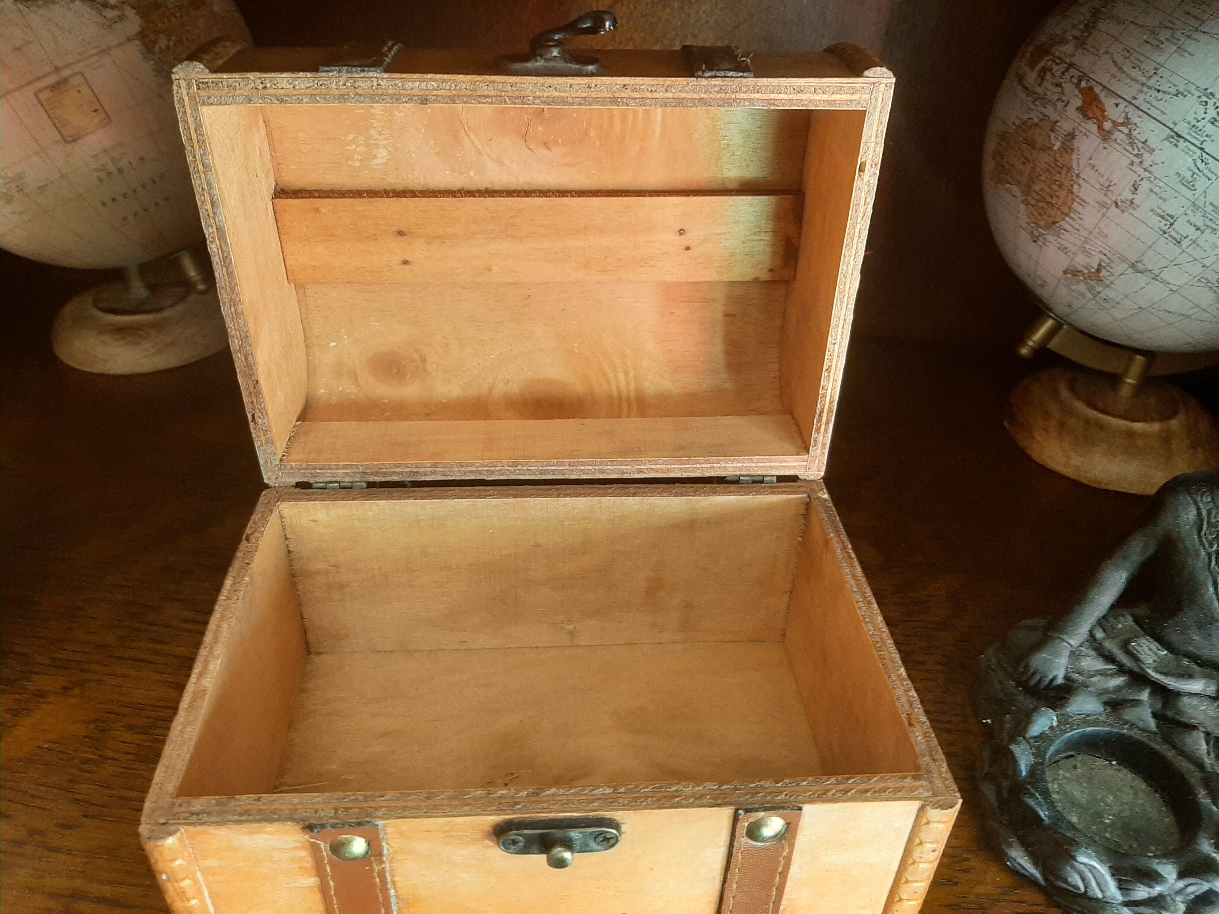 Vintage storage box