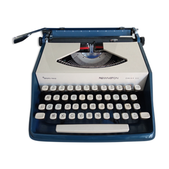 Remington Sperry Rand Envoy III Blue and White Vintage Typewriter