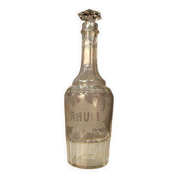 Bouteille en cristal taillé "Rhum"
