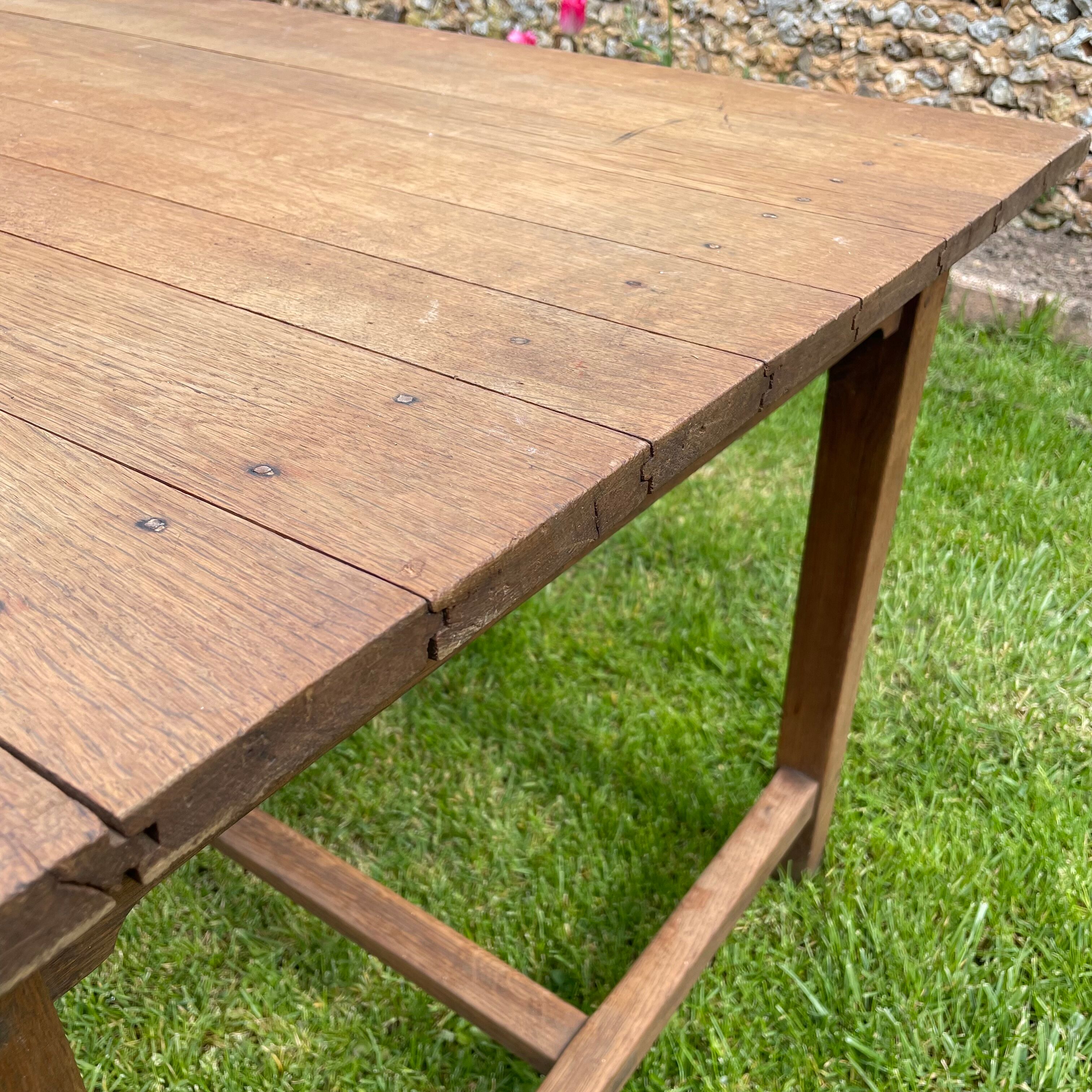 Vintage solid oak farmhouse table 6-8 people