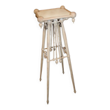 Fifth wheel door plant arts and crafts