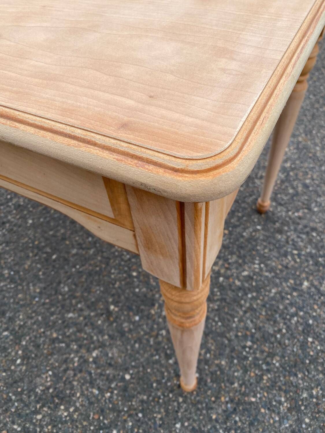 Louis XVI style presidential desk renovated in raw wood 120cm