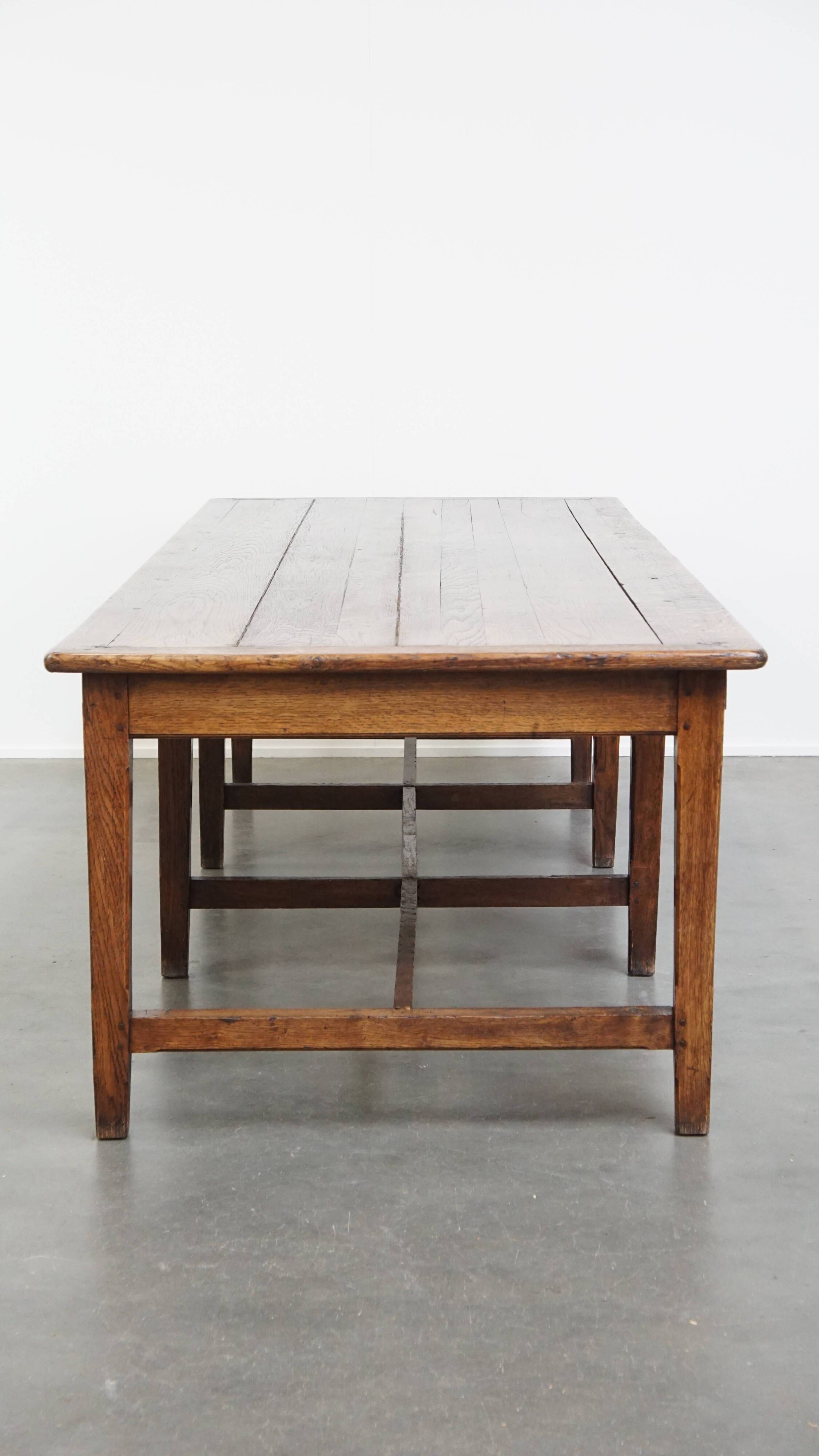 Grande table à manger ancienne en chêne anglais du début du XIXe siècle