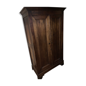 Armoire en bois