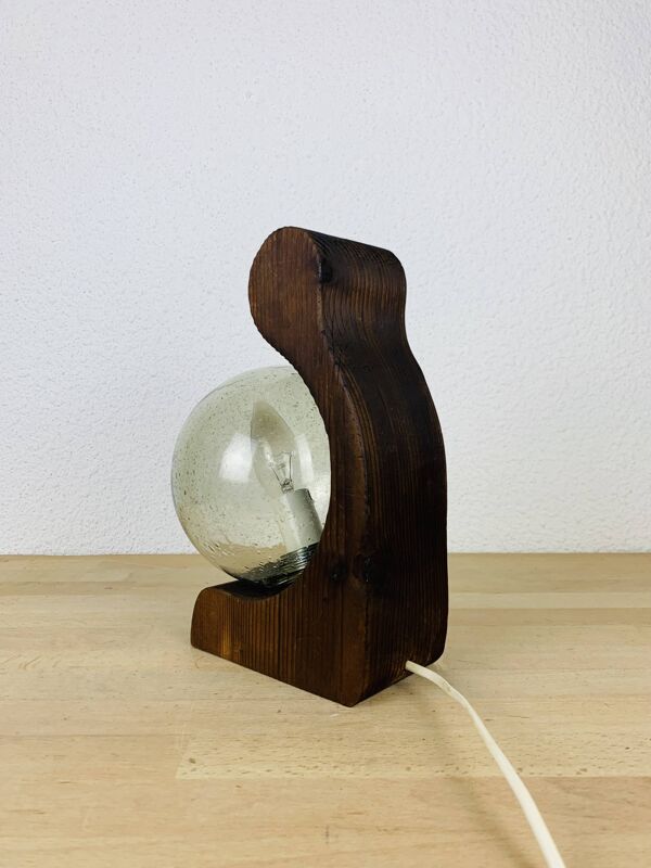 Lampe brutaliste Temde Leucthen années 70 pin et globe verre