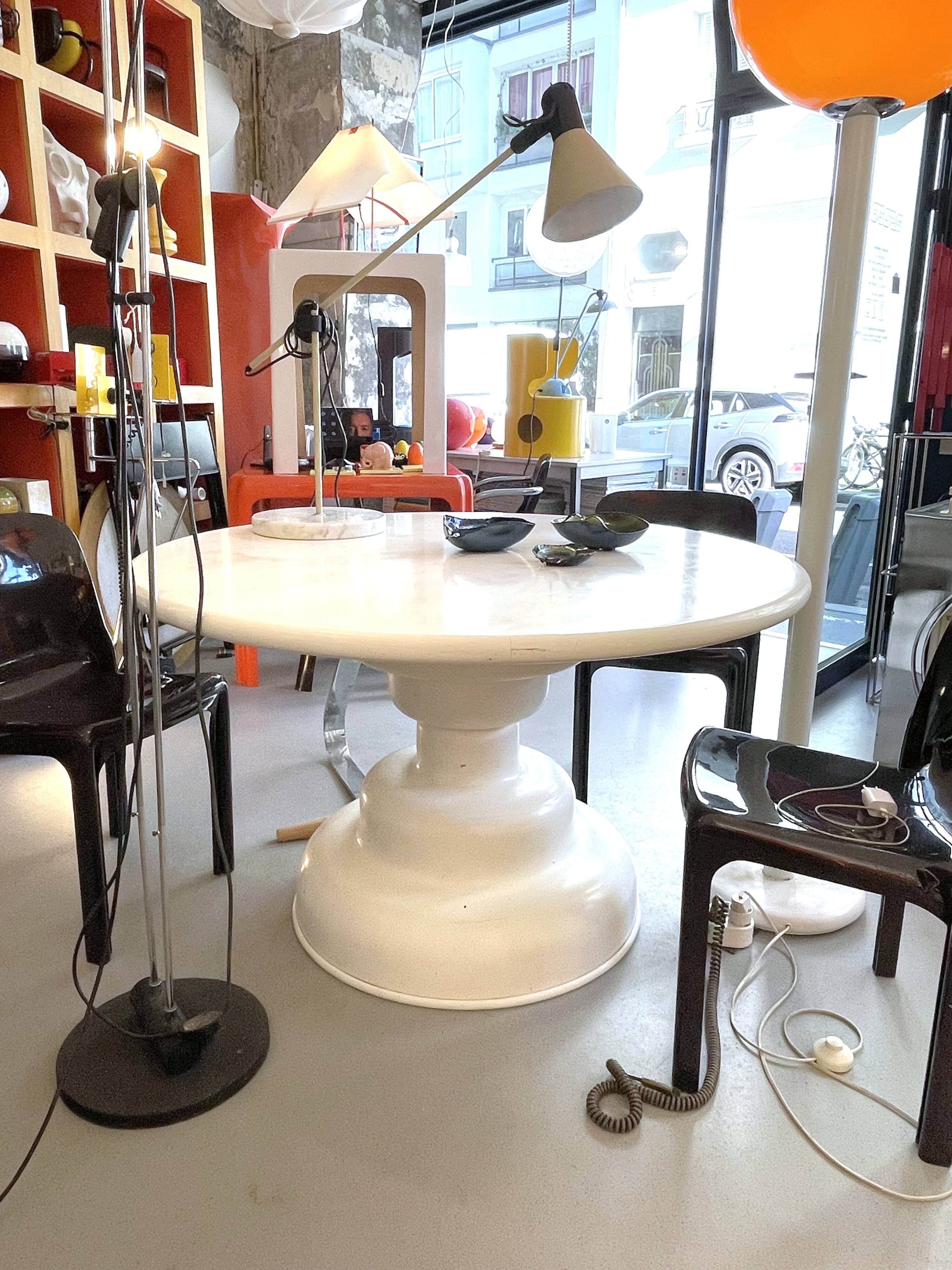 Set de 4 chaises Selene marron Magistretti Artemide