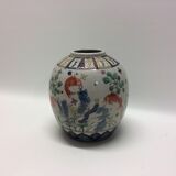 Chinese vase decoration fish