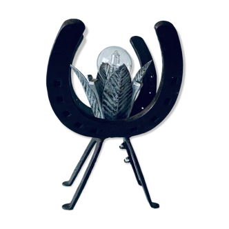 Lampe brutaliste en fer