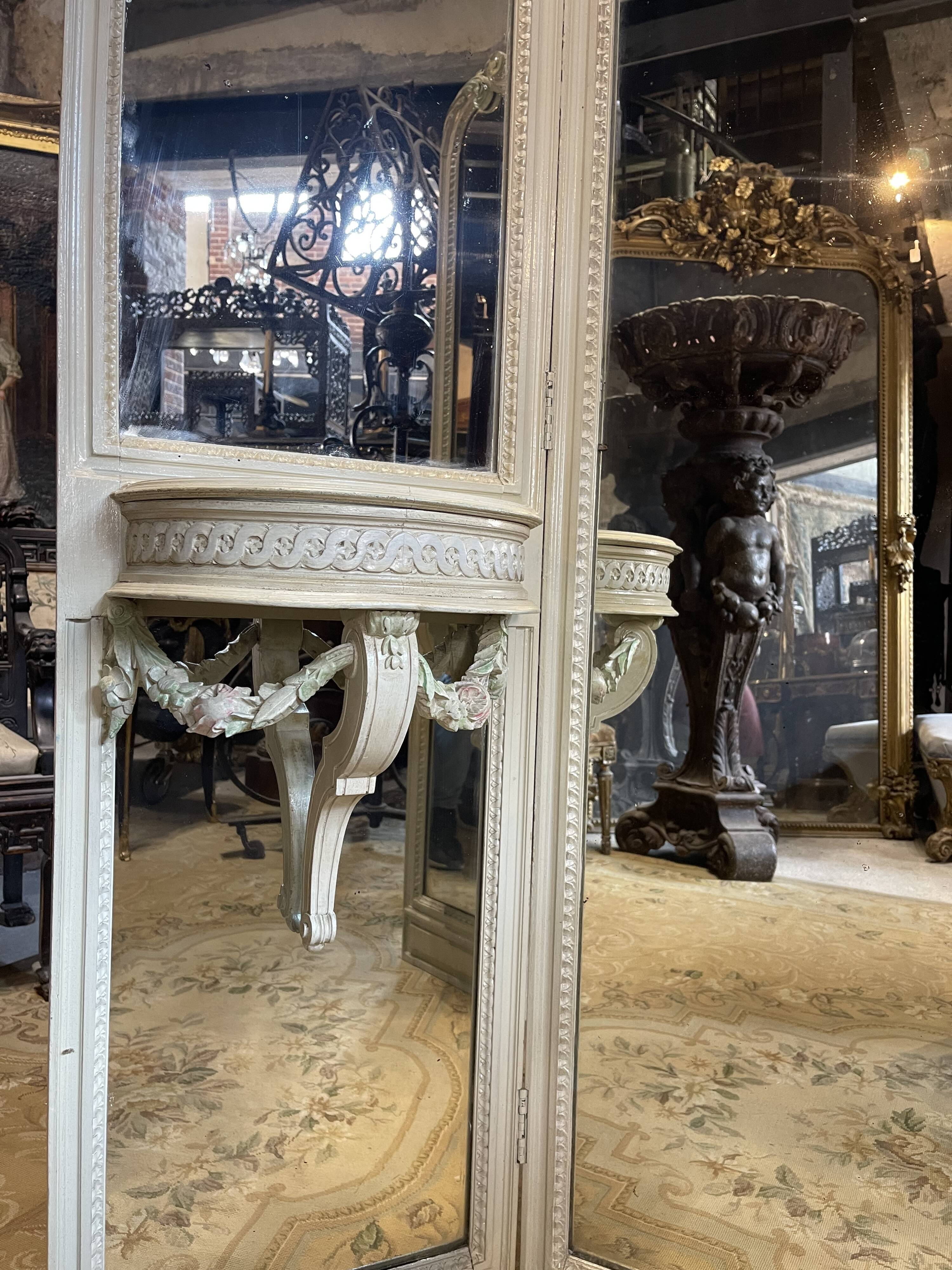 Mirror triptych style Louis XVI wooden rechampie cream XIX th century