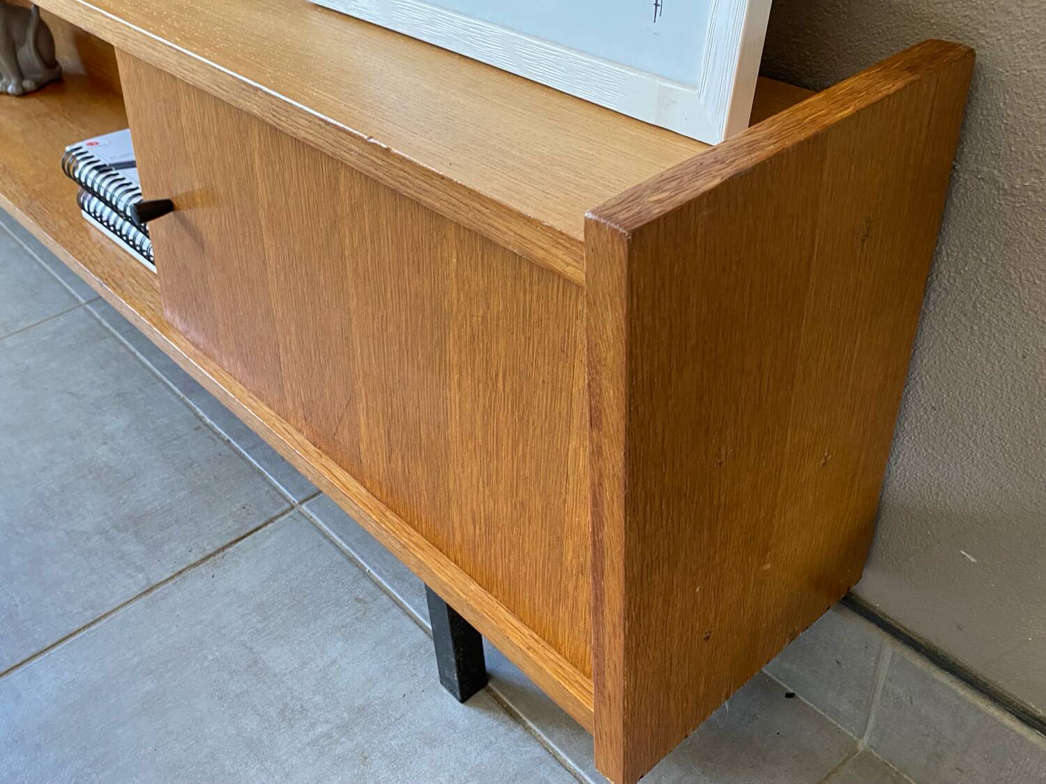 Low vintage sideboard (shallow)