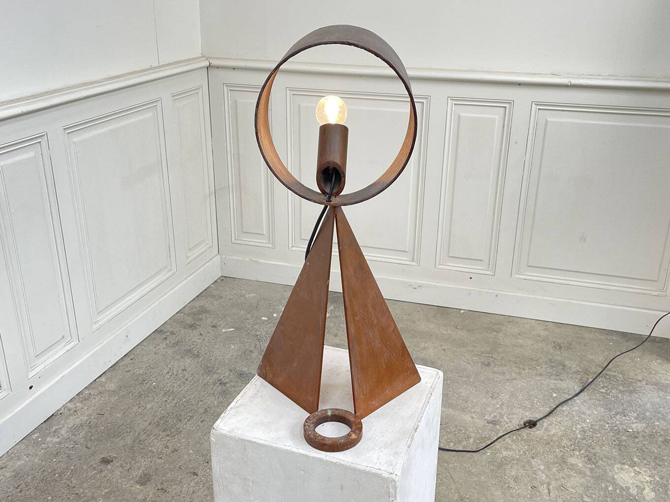 Eric Dartois Corten steel lamp