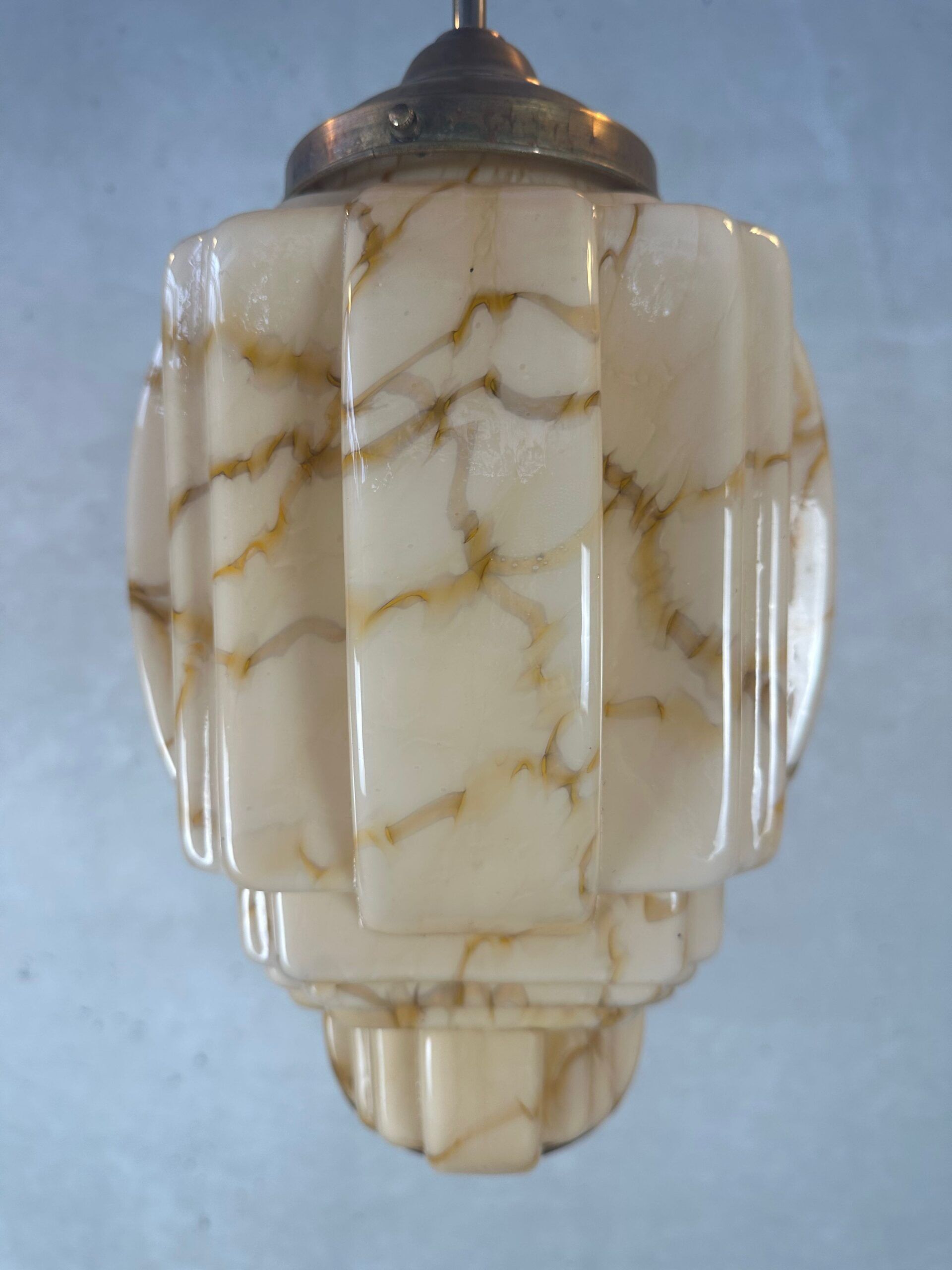 Suspension art déco – opaline marbrée