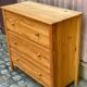 Commode scandinave en bois massif avec 3 tiroirs années 90