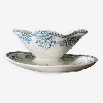 A.Lesacqz and M.Bouchart earthenware gravy boat, ST Amand