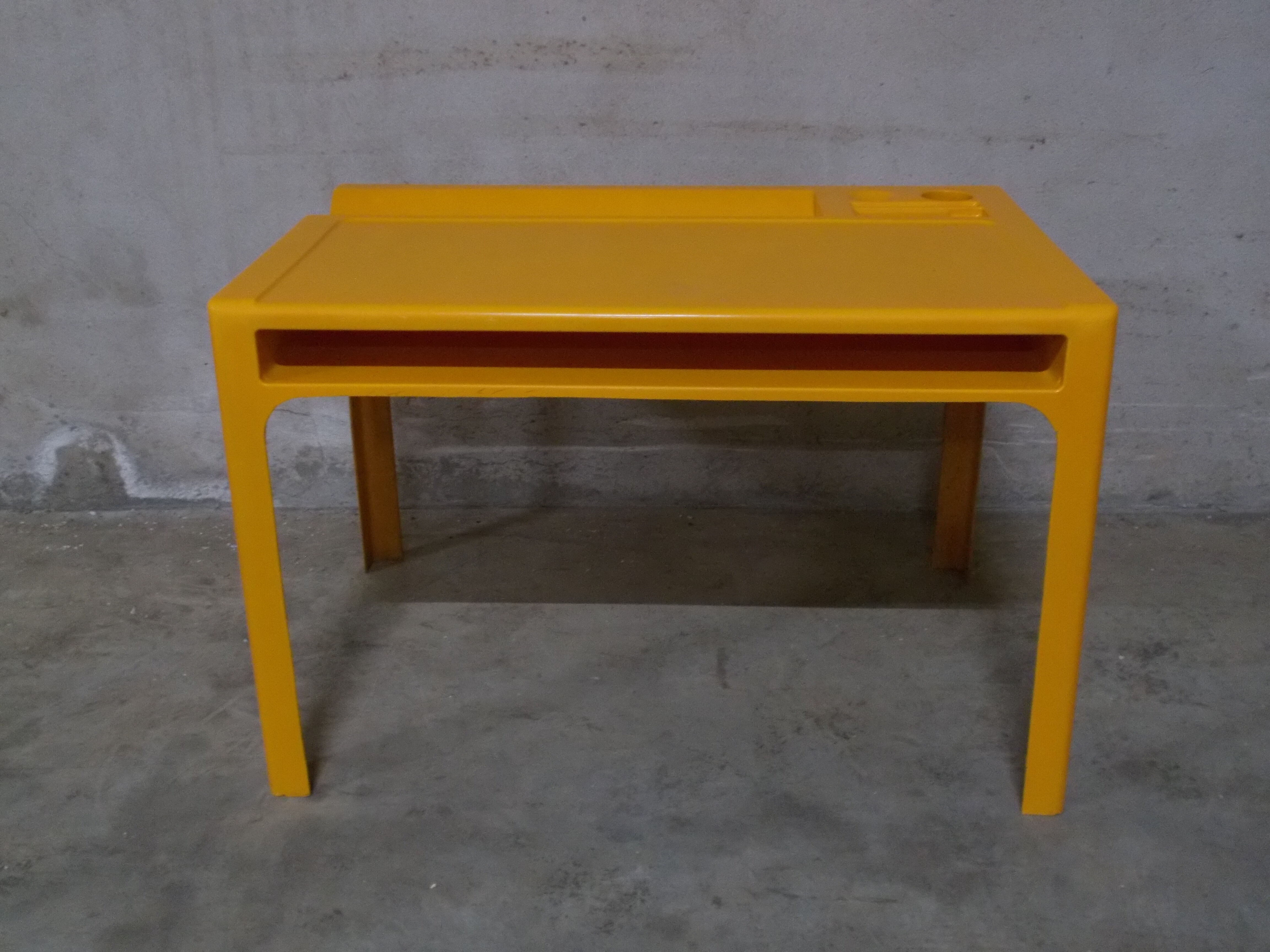 Ozoo desk by Marc Berthier 70's