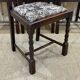 Suite of 4 English chairs early twentieth in oak.