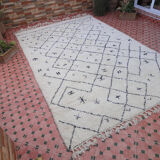 Beni ourain carpet 303 x 195 cm