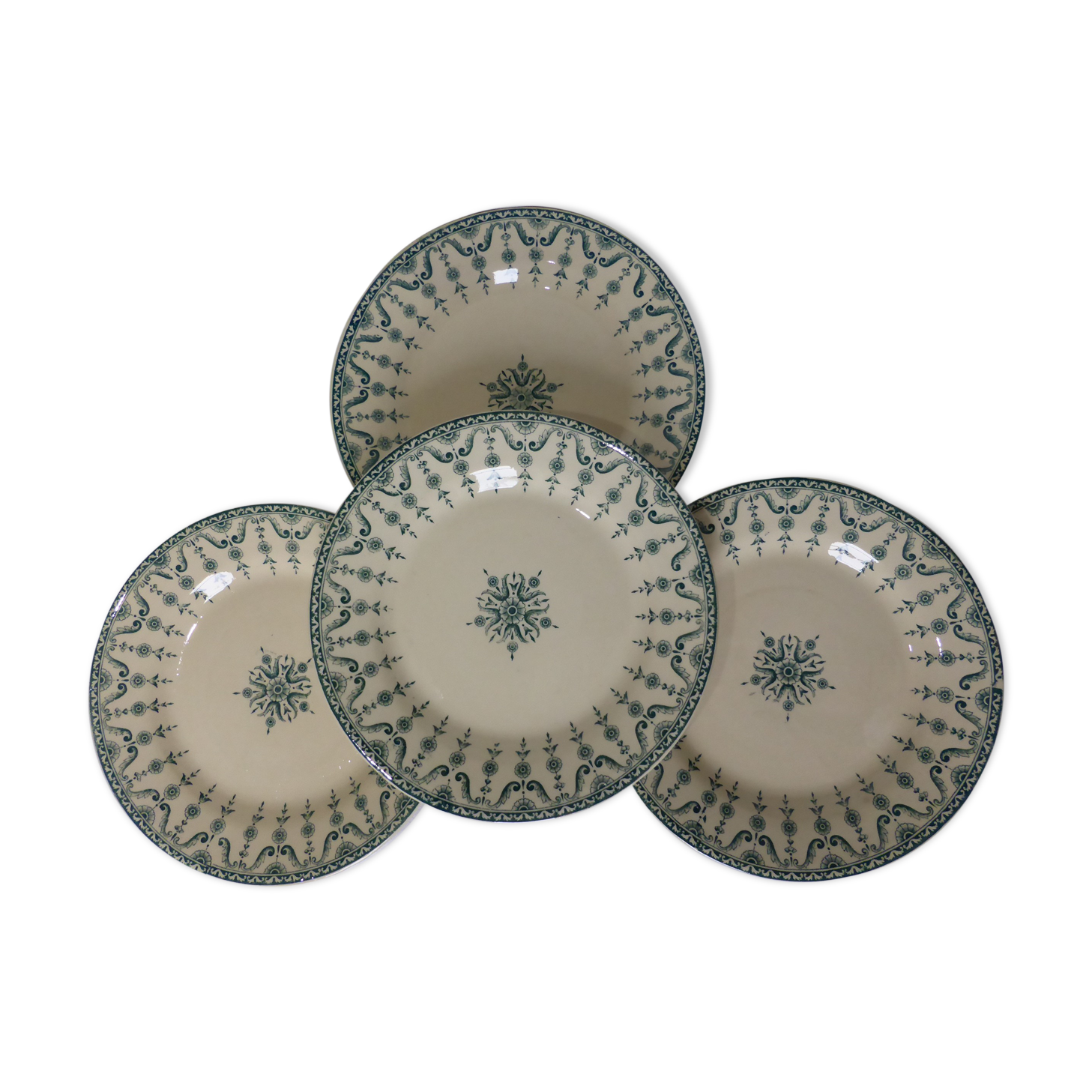 4 flat plates in iron earth from Gien Florentine model 211203