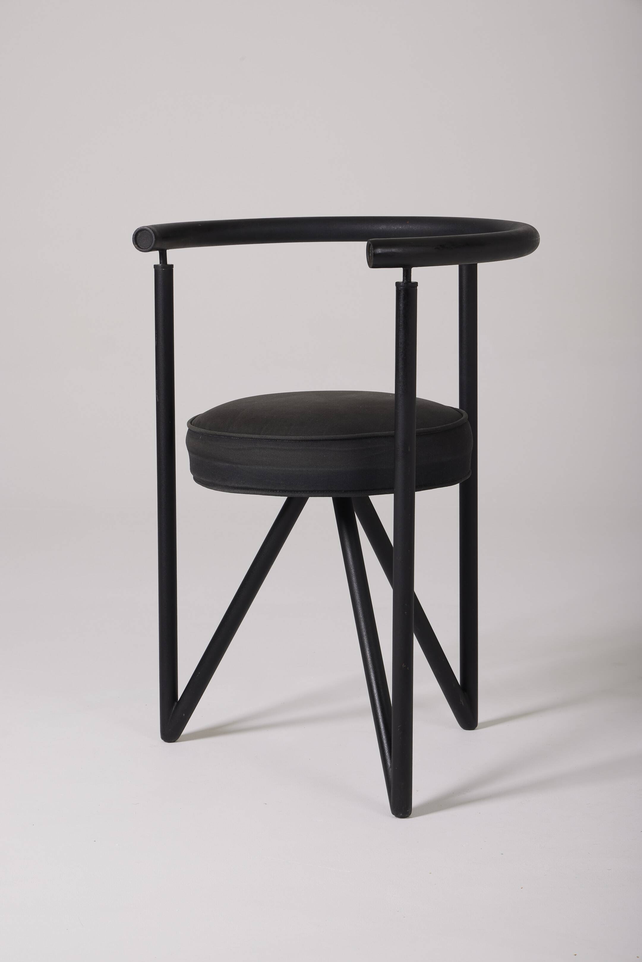 Miss dorn Philippe Starck black chair, 1980s