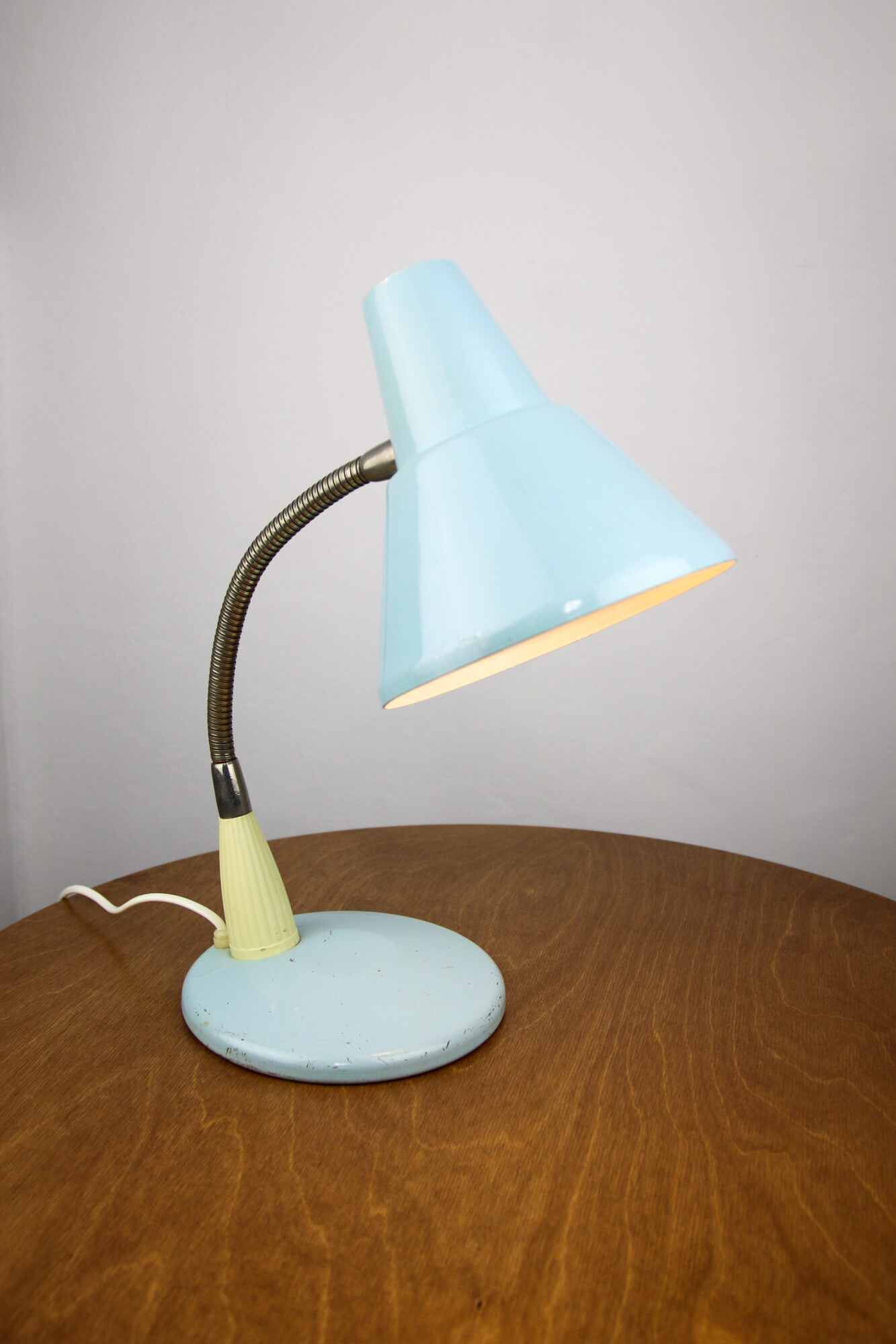 Adjustable Desk Lamp in Blue Painted Metal and Chrome-Plated Spiral Arm, 1970s