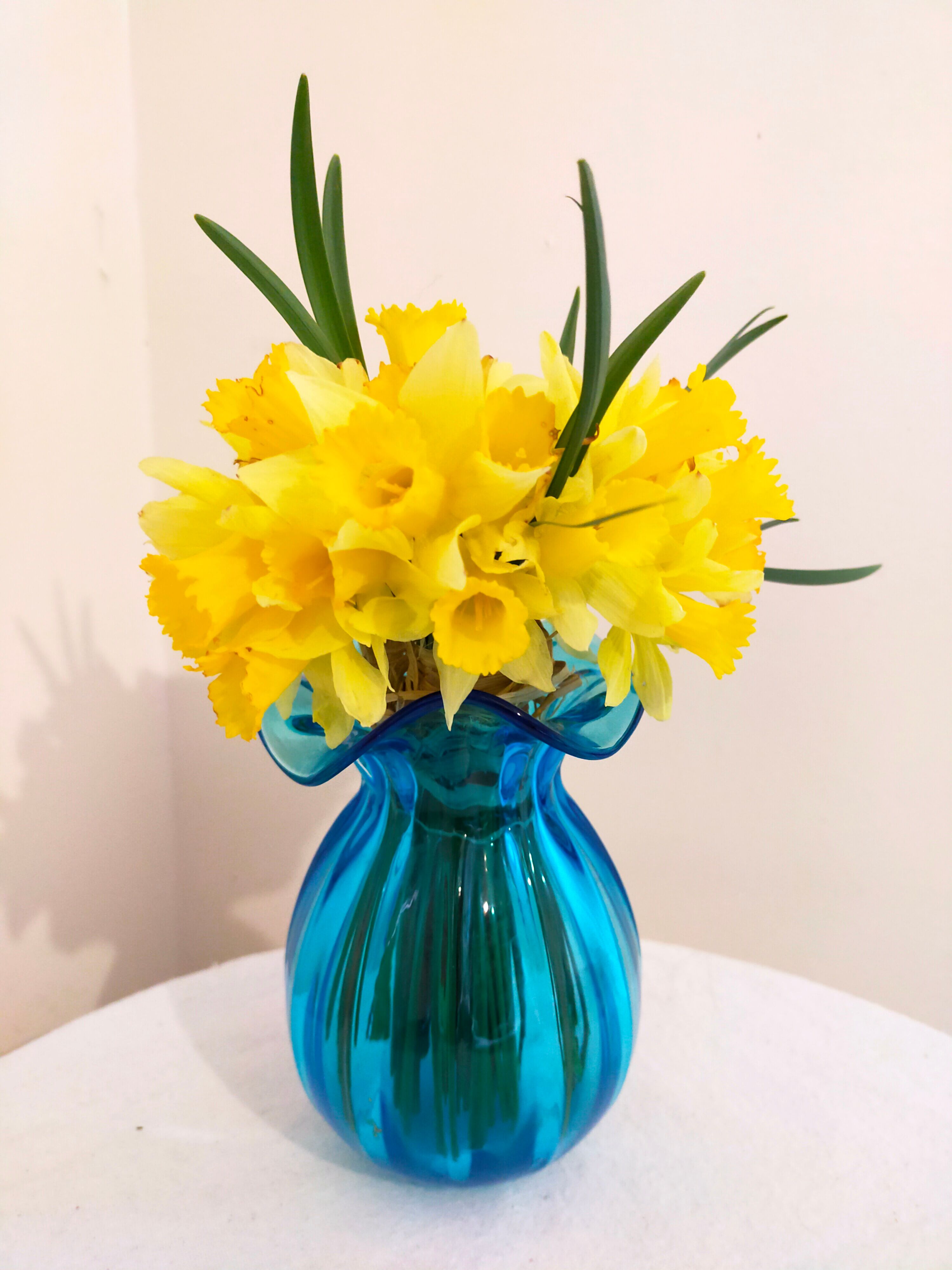 Blue breathless glass vase