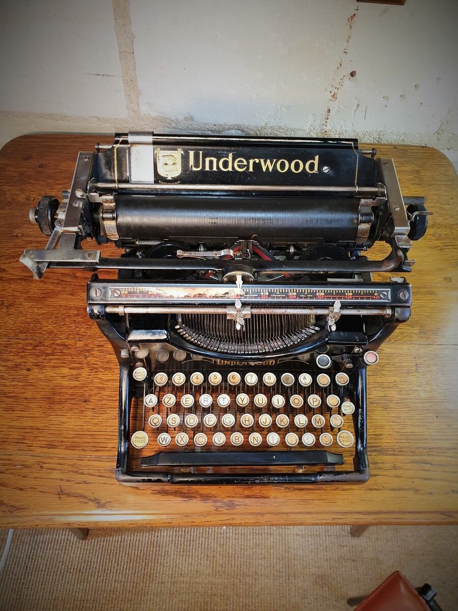 Underwood Typewriter 1915