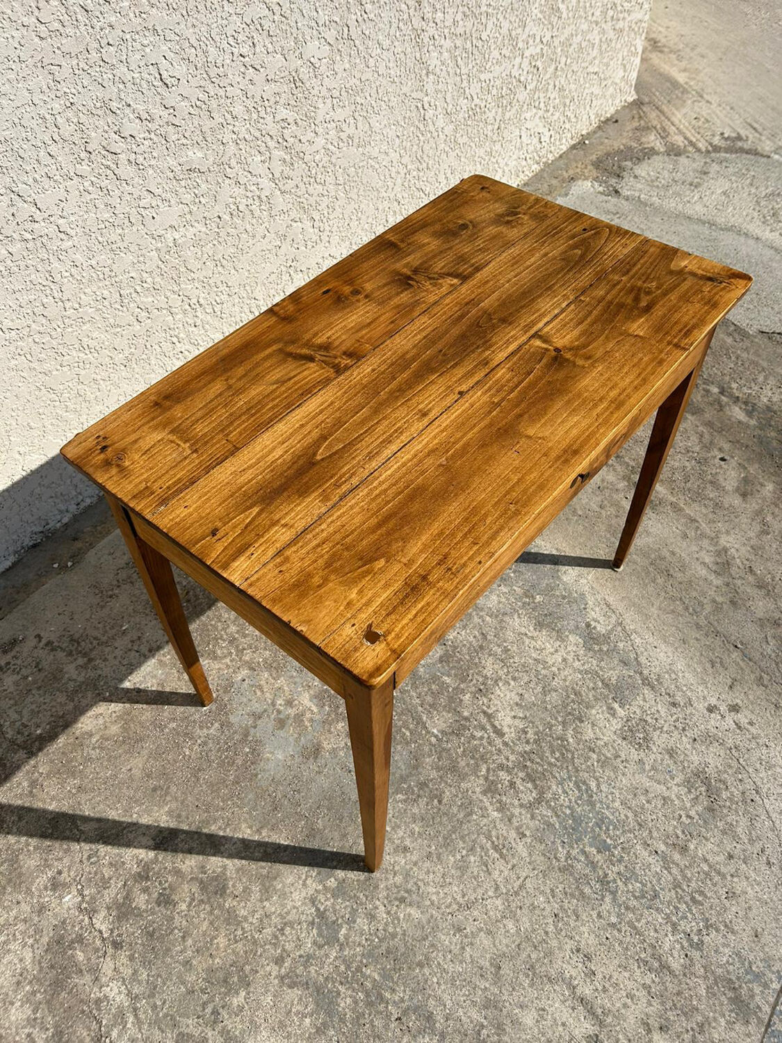 Bureau ancien en noyer