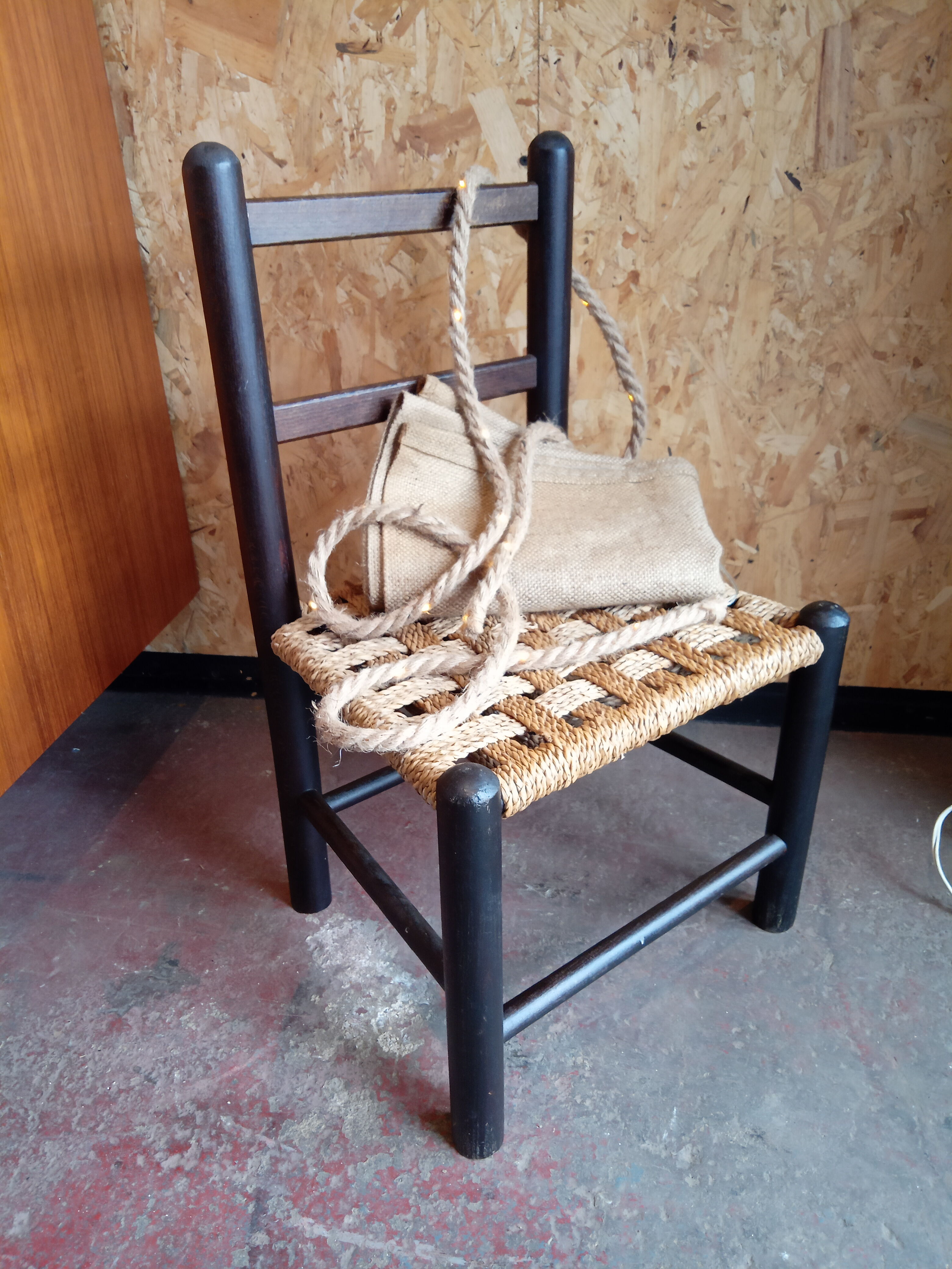 Child chair