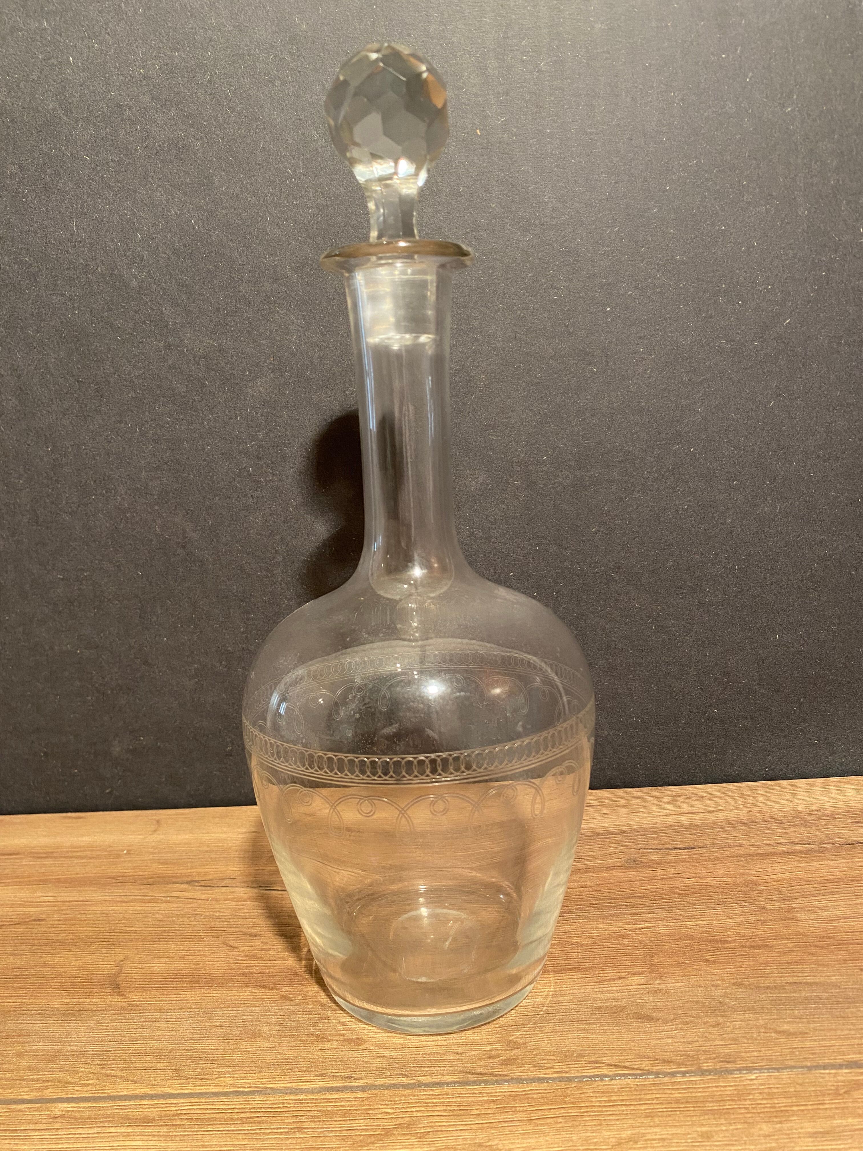 Glass decanter decorated with spirals late nineteenth early twentieth
