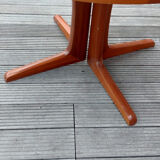 Baumann dining table