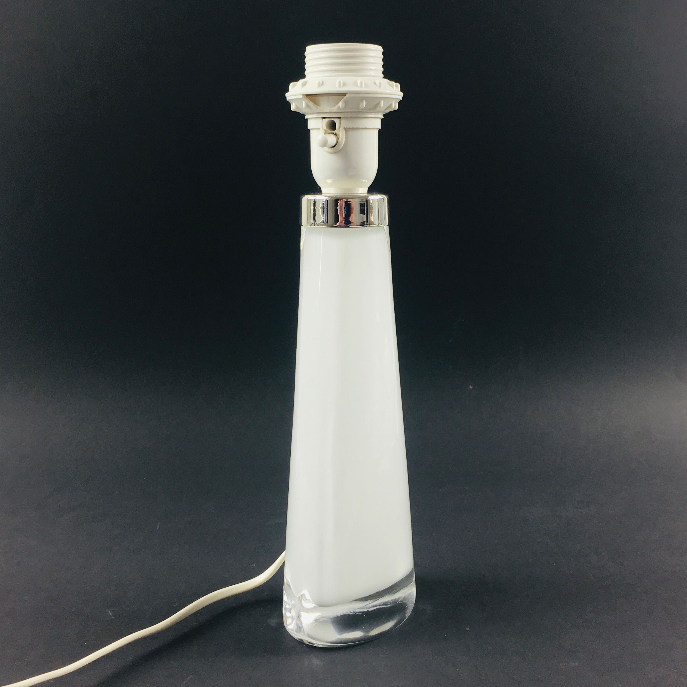 Lampe de table modèle RD 1566 par Carl Fagerlund pour Orrefors, Suède, années 1960