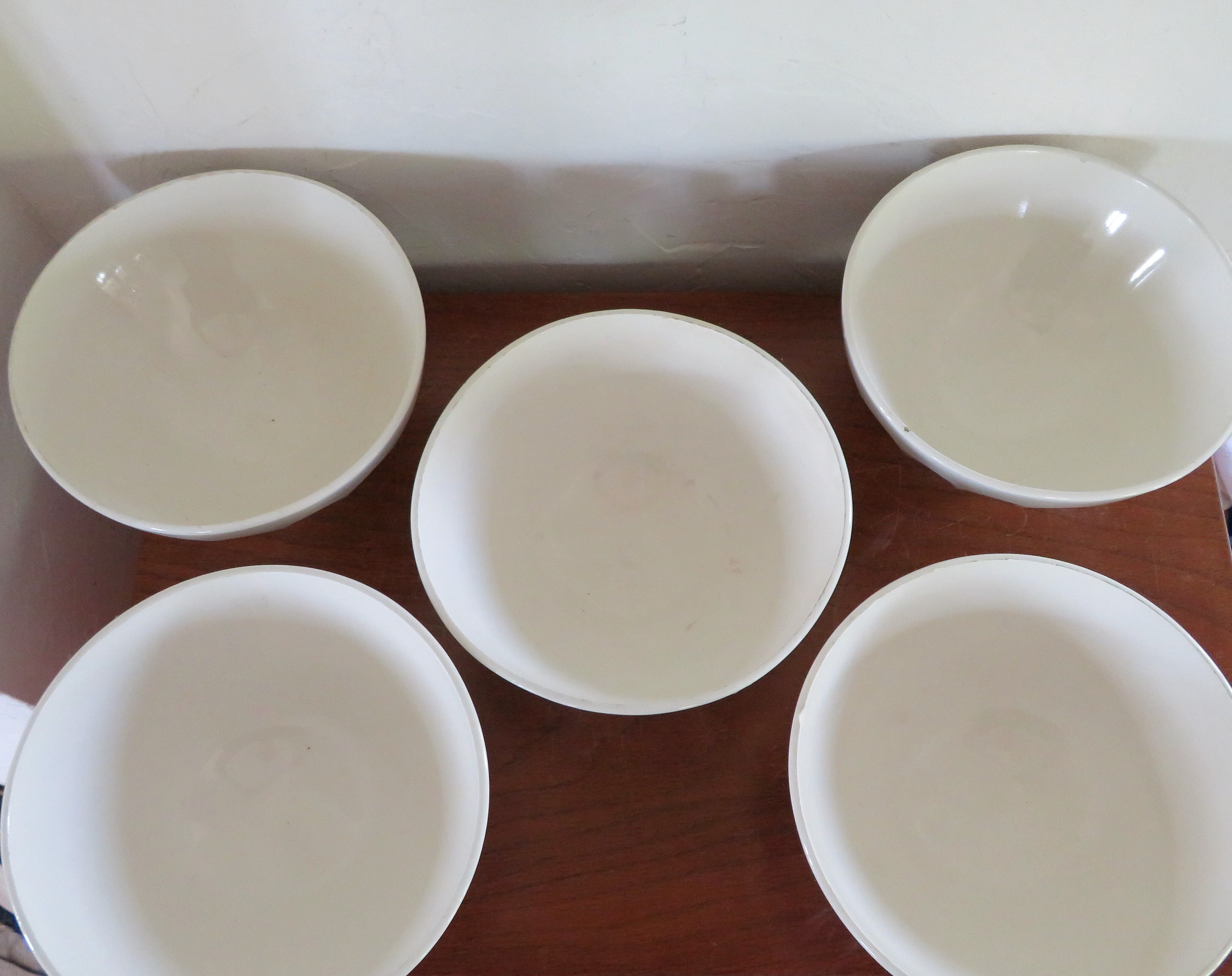 Old bowls, 18 cm