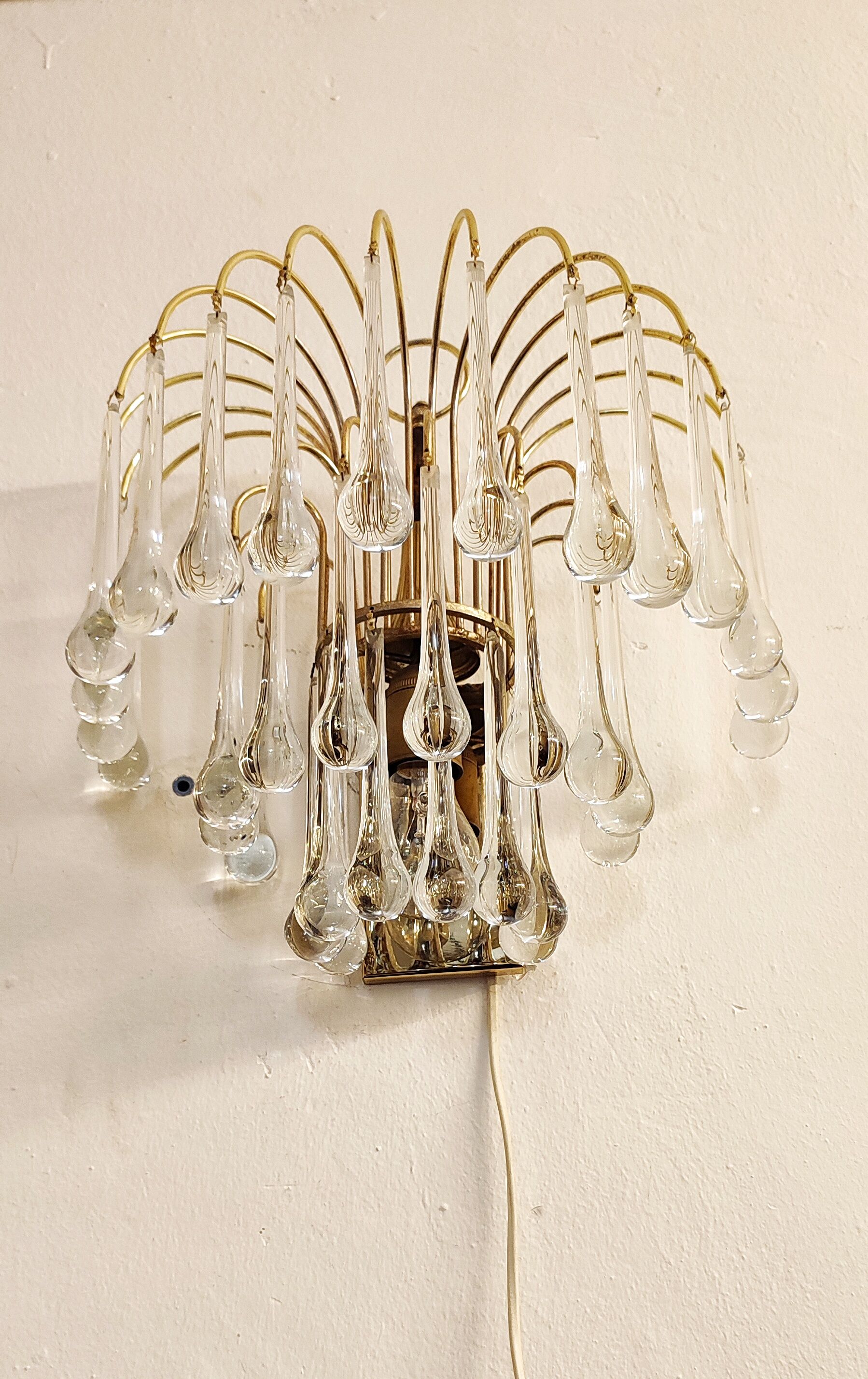 Wall lamp "Venini" of crystals. Italy 1970s