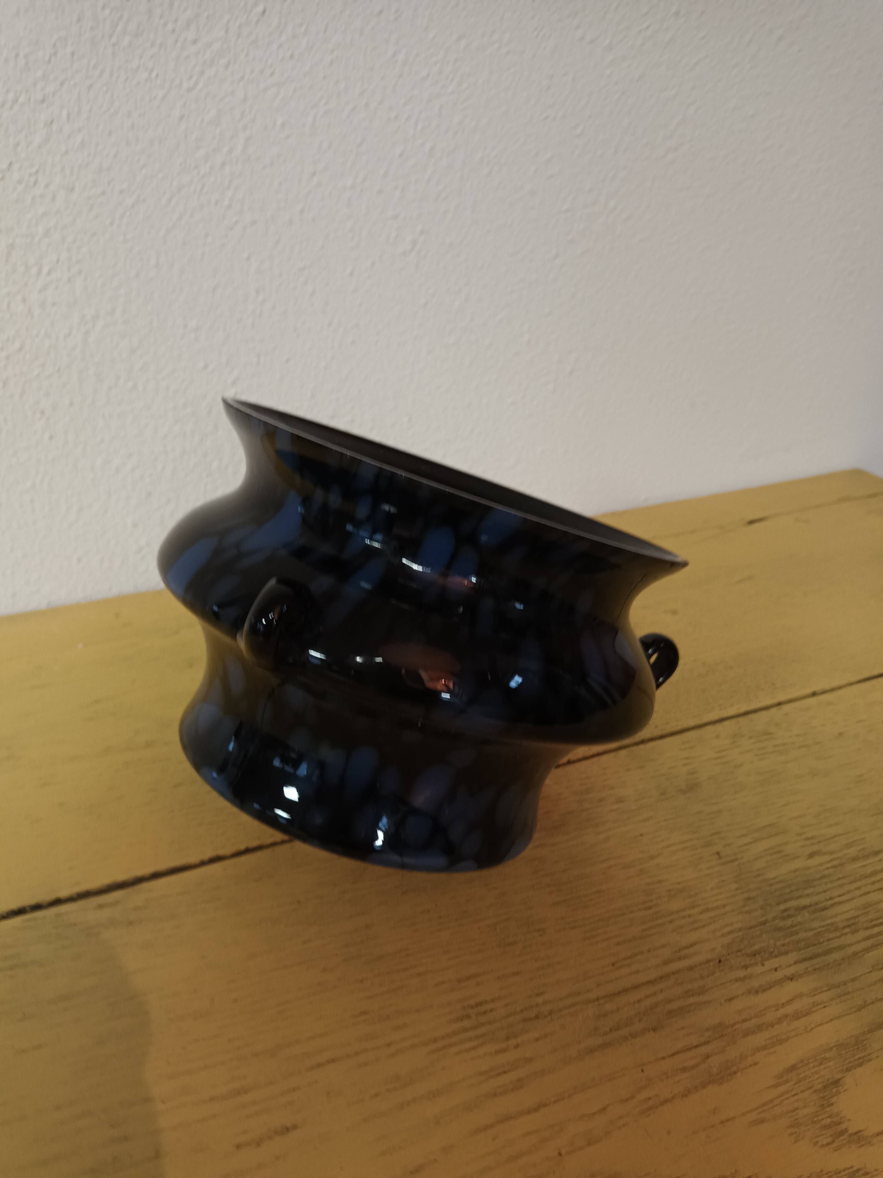 Hanging pot cover