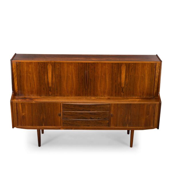 Buffet en palissandre haut avec portes tambour fabriqué par Farstrup, années 1960.