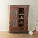 Armoire de ferme antique du XVIIIe siècle
