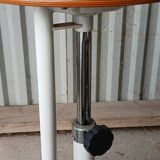 Telescopic bar or workshop stool