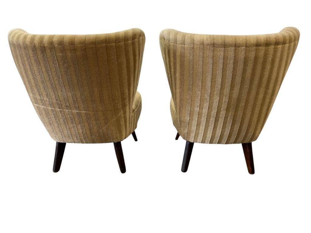 Set of 2 vintage cocktail chairs / single seats / armchairs