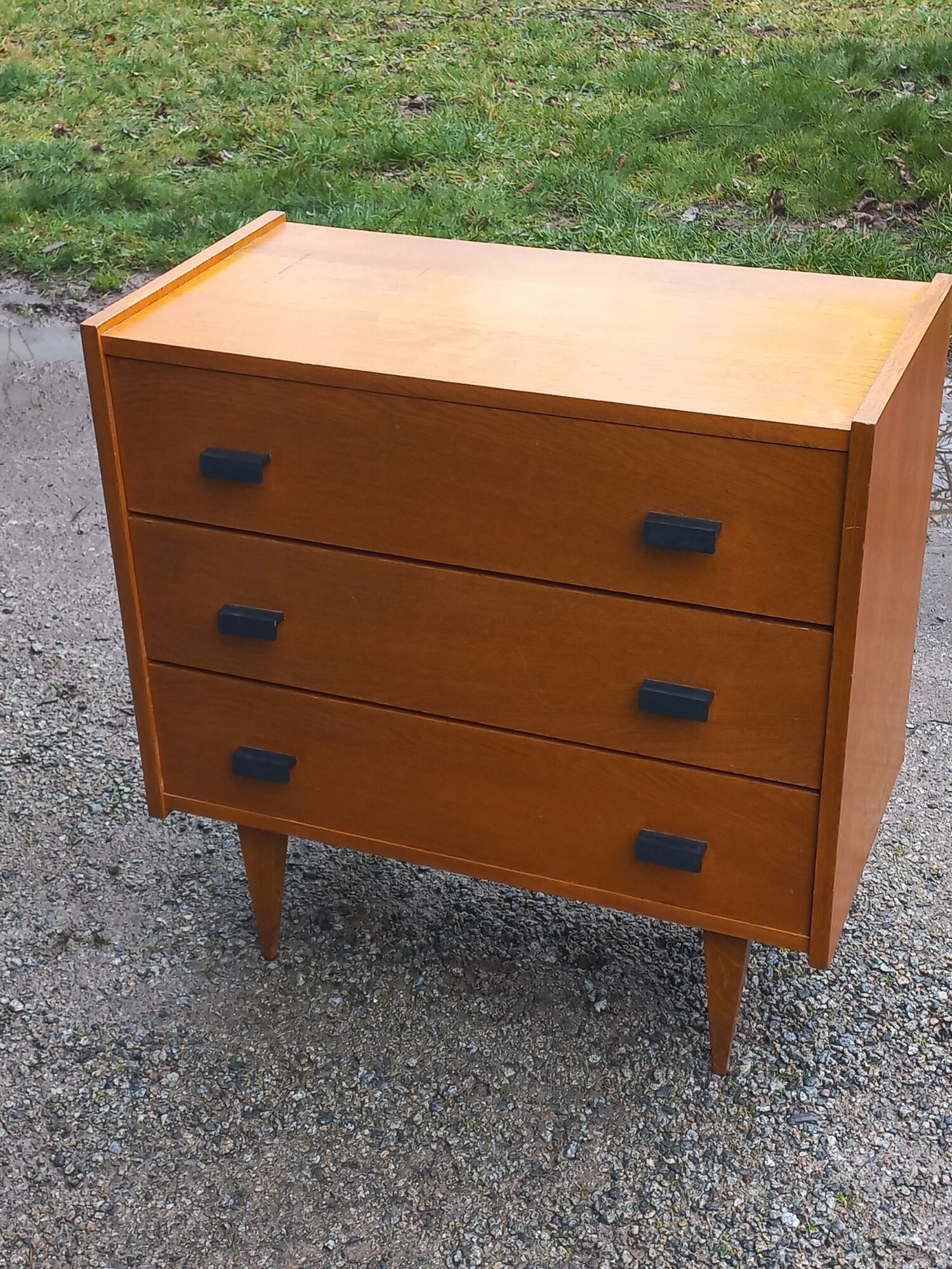 Vintage chest of drawers in gilded oak from the 50s 3 drawers feet bobbin