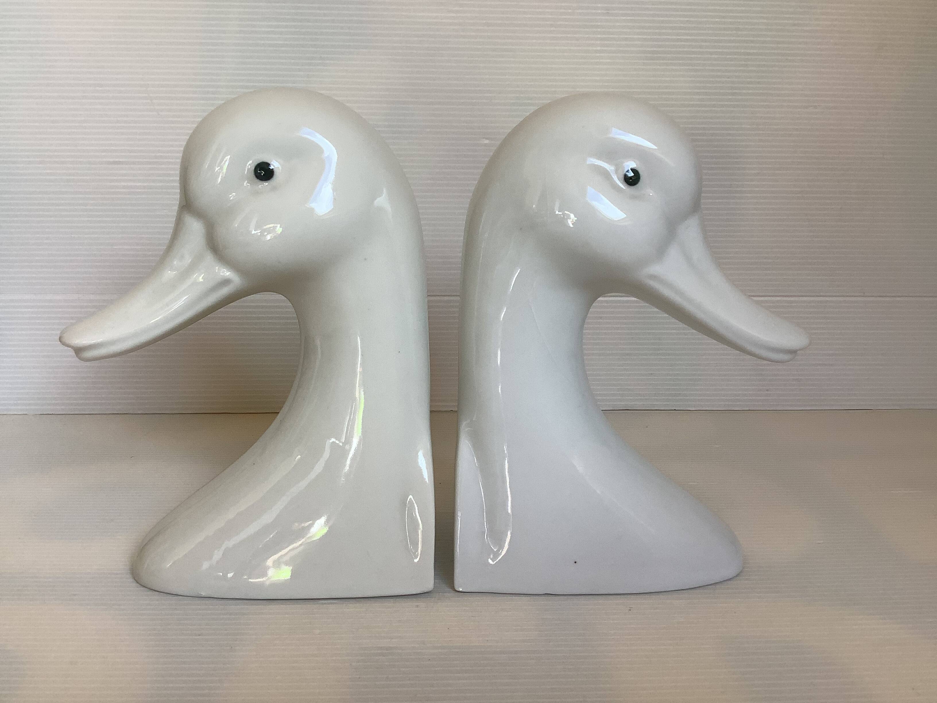 Pair of bird bookends