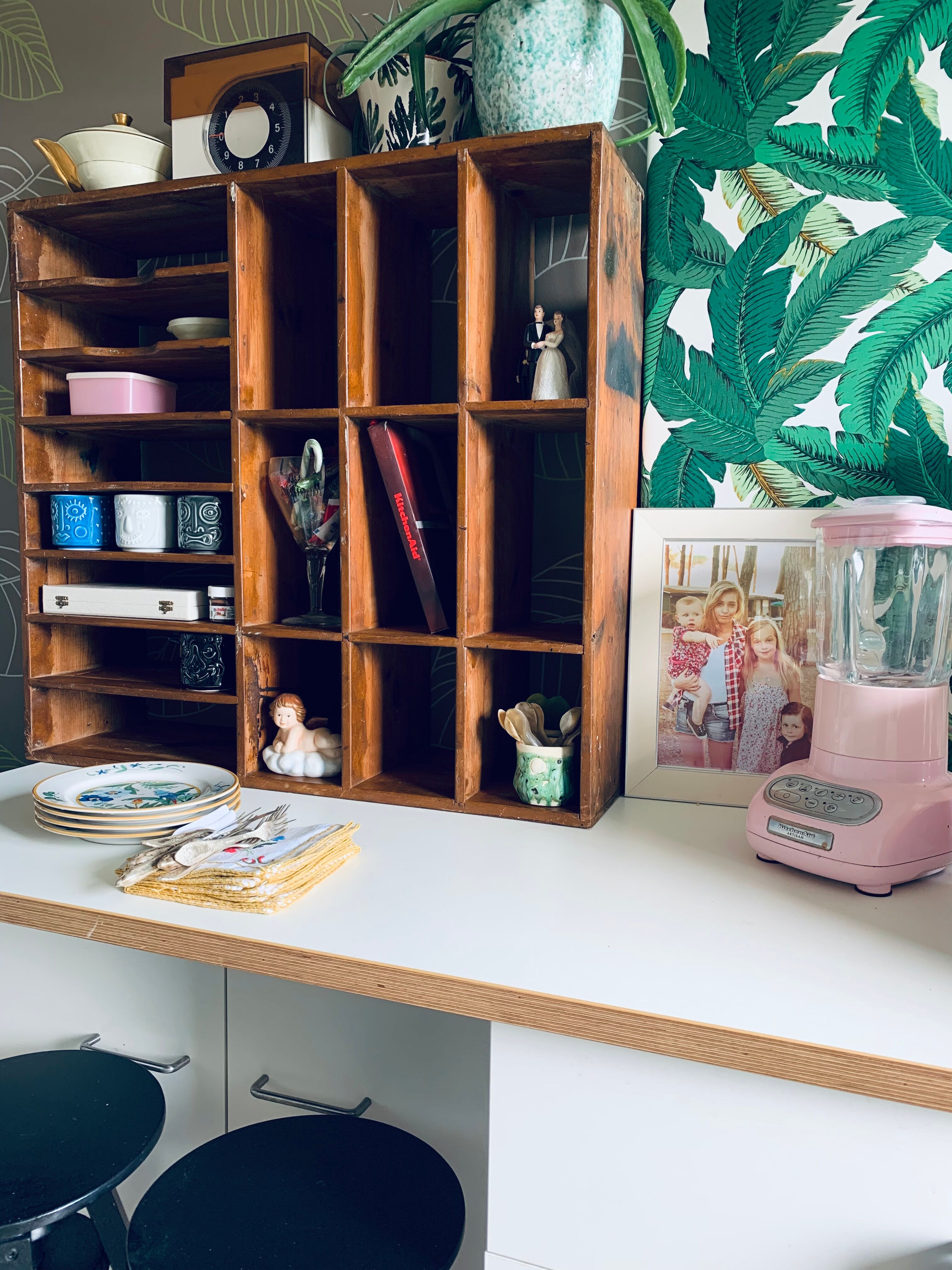 Shelf with workshop lockers