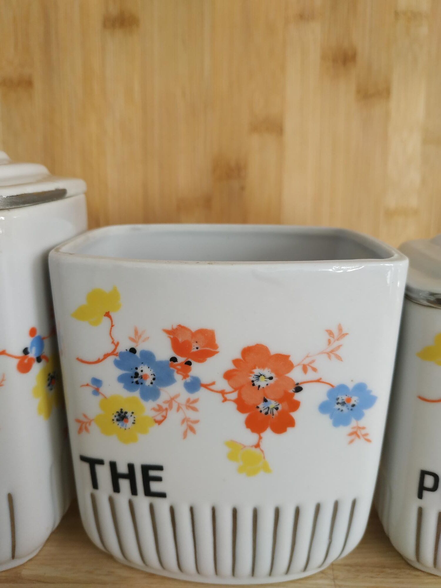 4 Old spice pots décor MANON